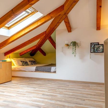 Chung cư 80 m² 3 phòng ngủ, 3 phòng tắm riêng ở Trung tâm Trieste Ngoại thất bức ảnh