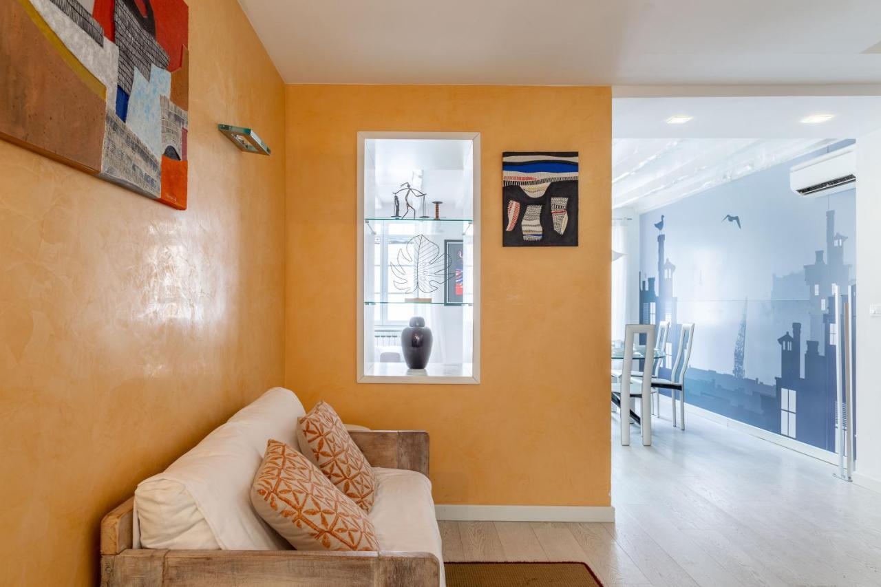 Chung cư 80 m² 3 phòng ngủ, 3 phòng tắm riêng ở Trung tâm Trieste Ngoại thất bức ảnh