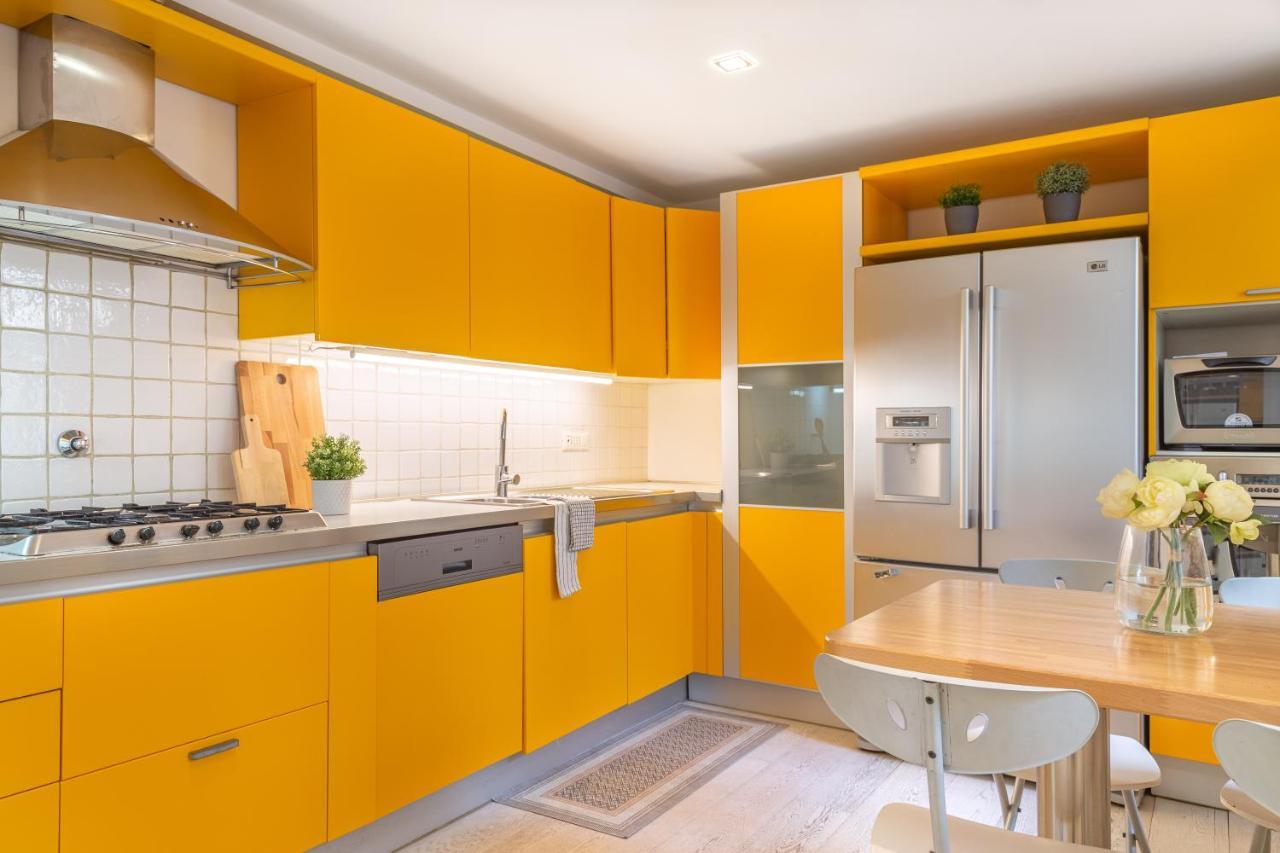 Chung cư 80 m² 3 phòng ngủ, 3 phòng tắm riêng ở Trung tâm Trieste Ngoại thất bức ảnh